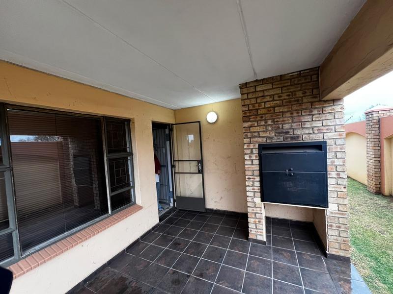2 Bedroom Property for Sale in Vaalpark Free State
